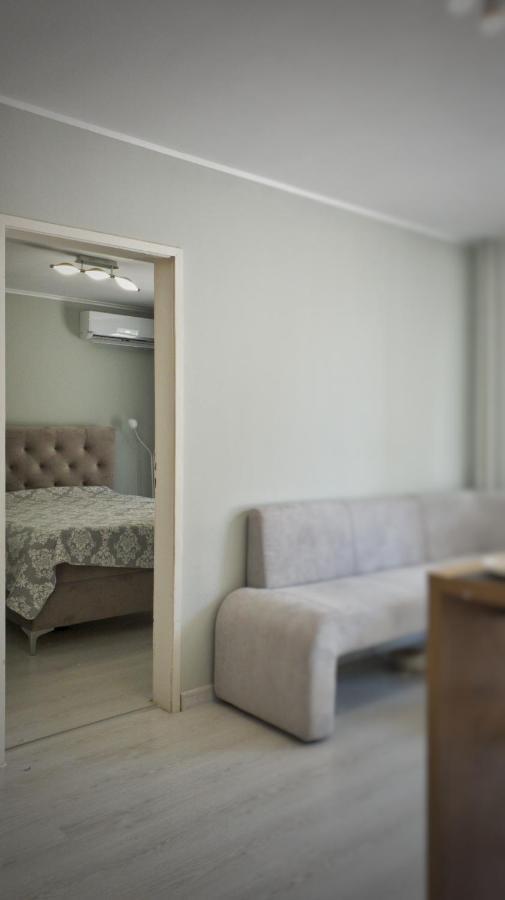 Cozy Studio Near The Park With Huge Verandah. فيليكو ترنوفو المظهر الخارجي الصورة