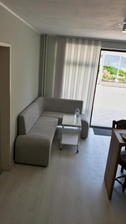 Cozy Studio Near The Park With Huge Verandah. فيليكو ترنوفو المظهر الخارجي الصورة